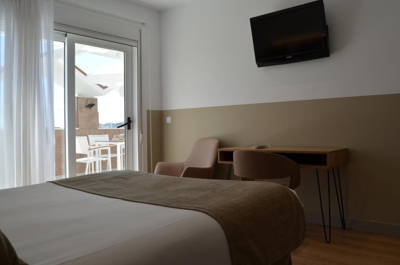 Hotel Airinos 3* Cangas do Morrazo Kültér fotó