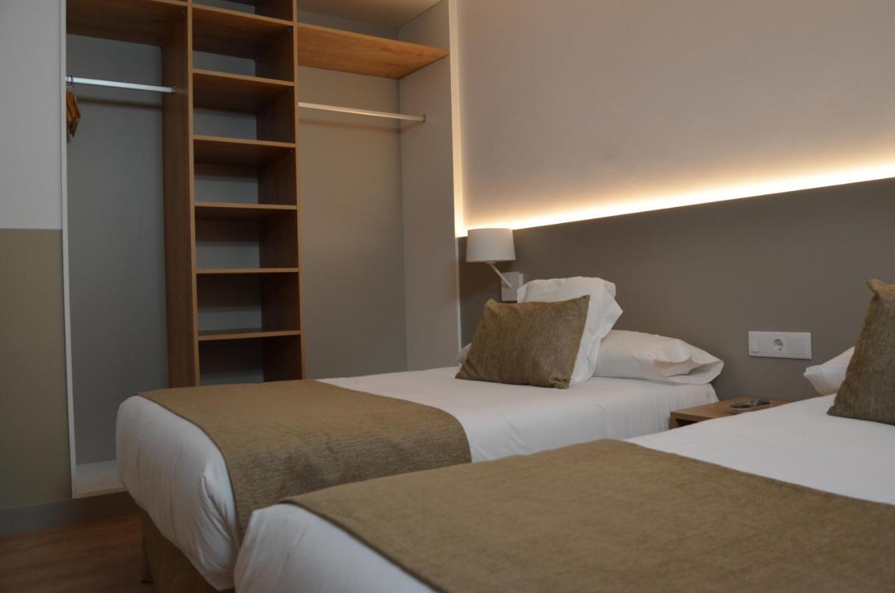 Hotel Airinos 3* Cangas do Morrazo Kültér fotó