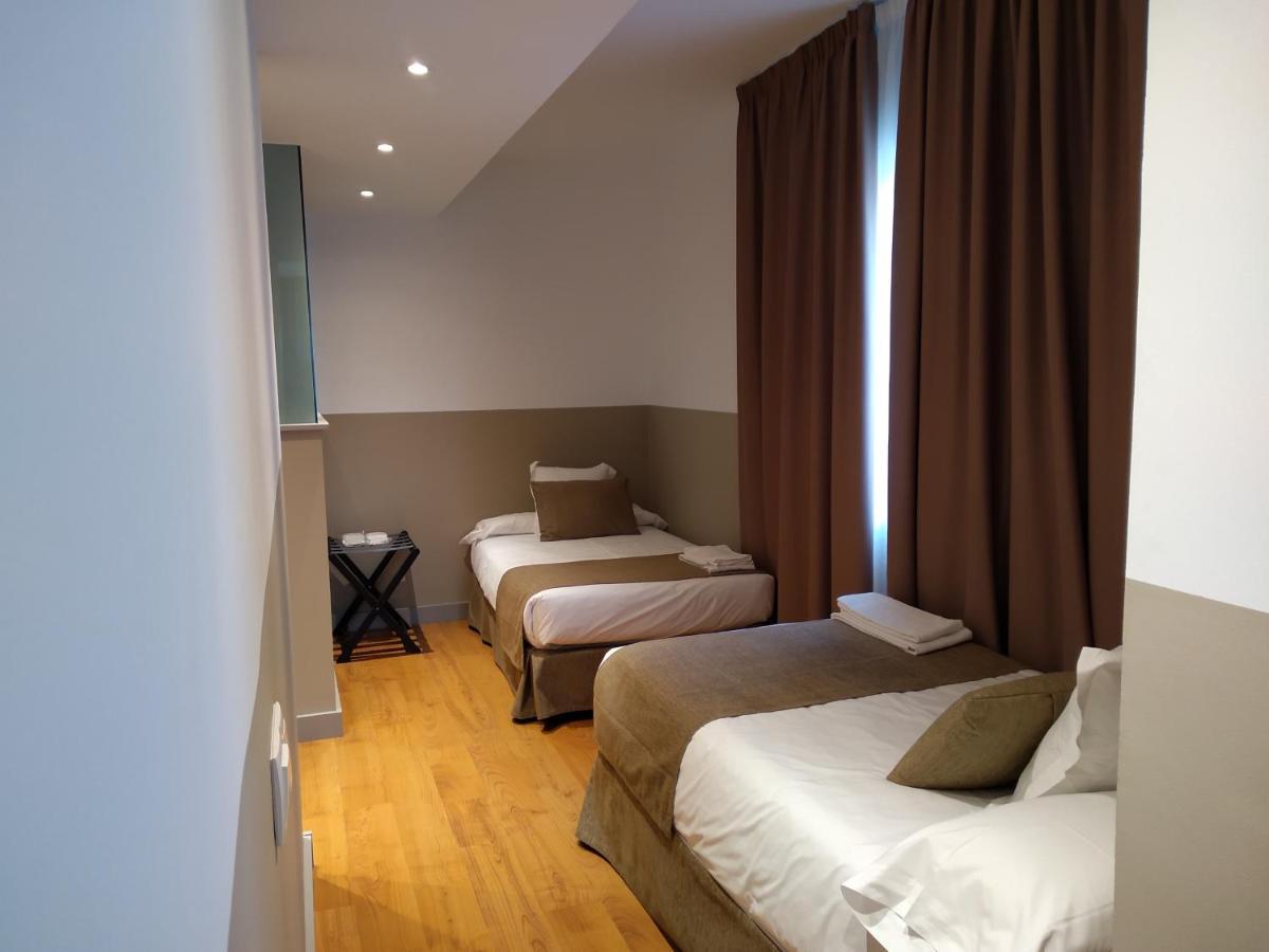 Hotel Airinos 3* Cangas do Morrazo Kültér fotó