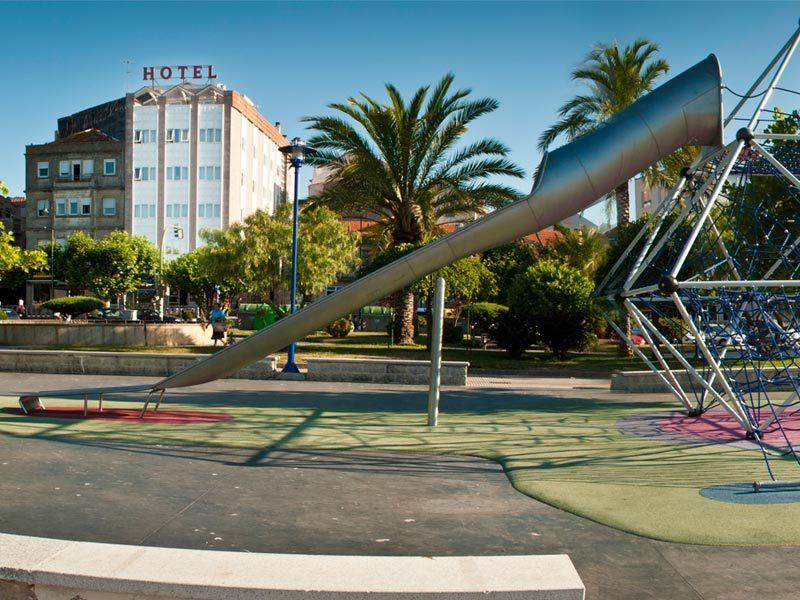 Hotel Airinos 3* Cangas do Morrazo Kültér fotó