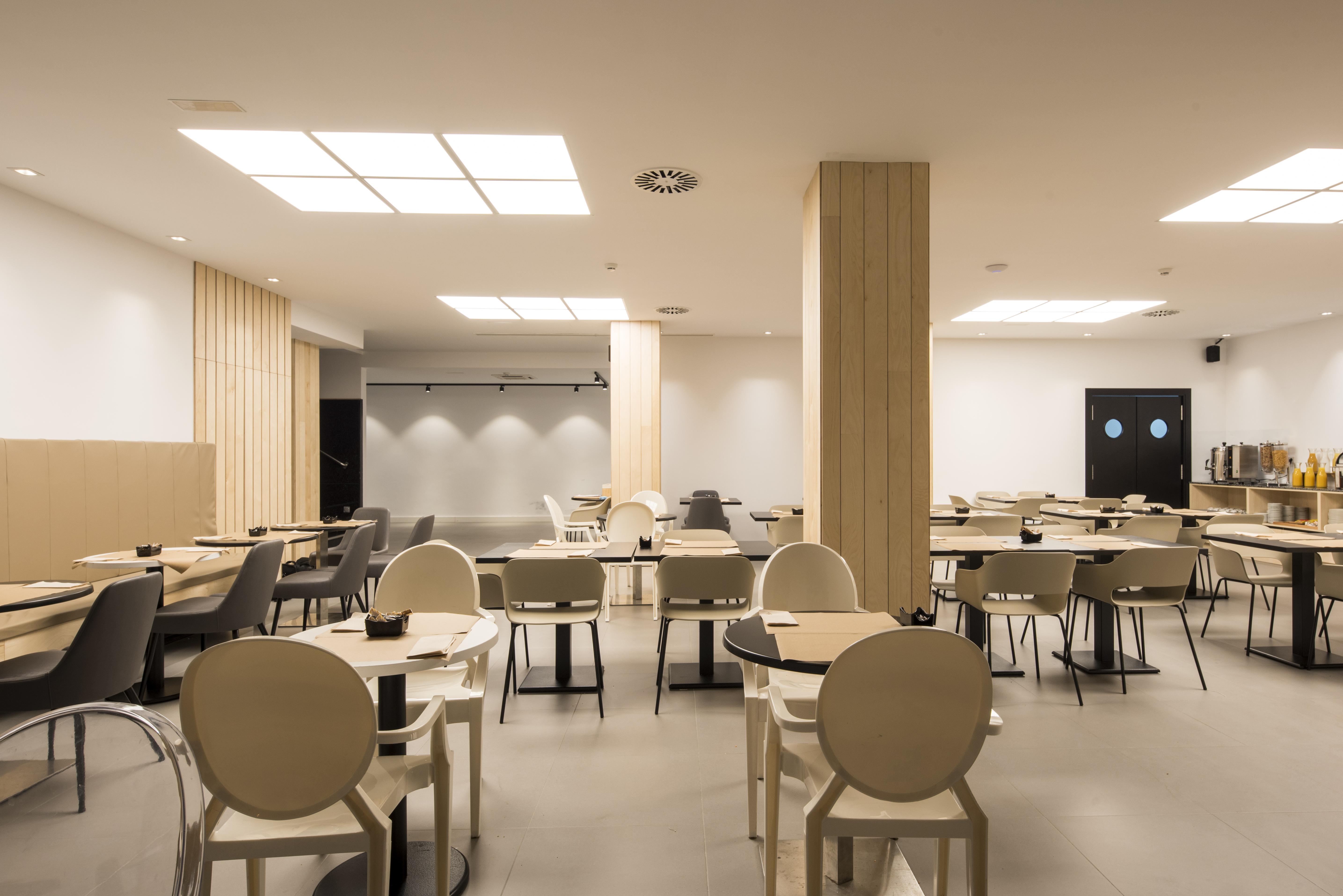 Hotel Airinos 3* Cangas do Morrazo Kültér fotó