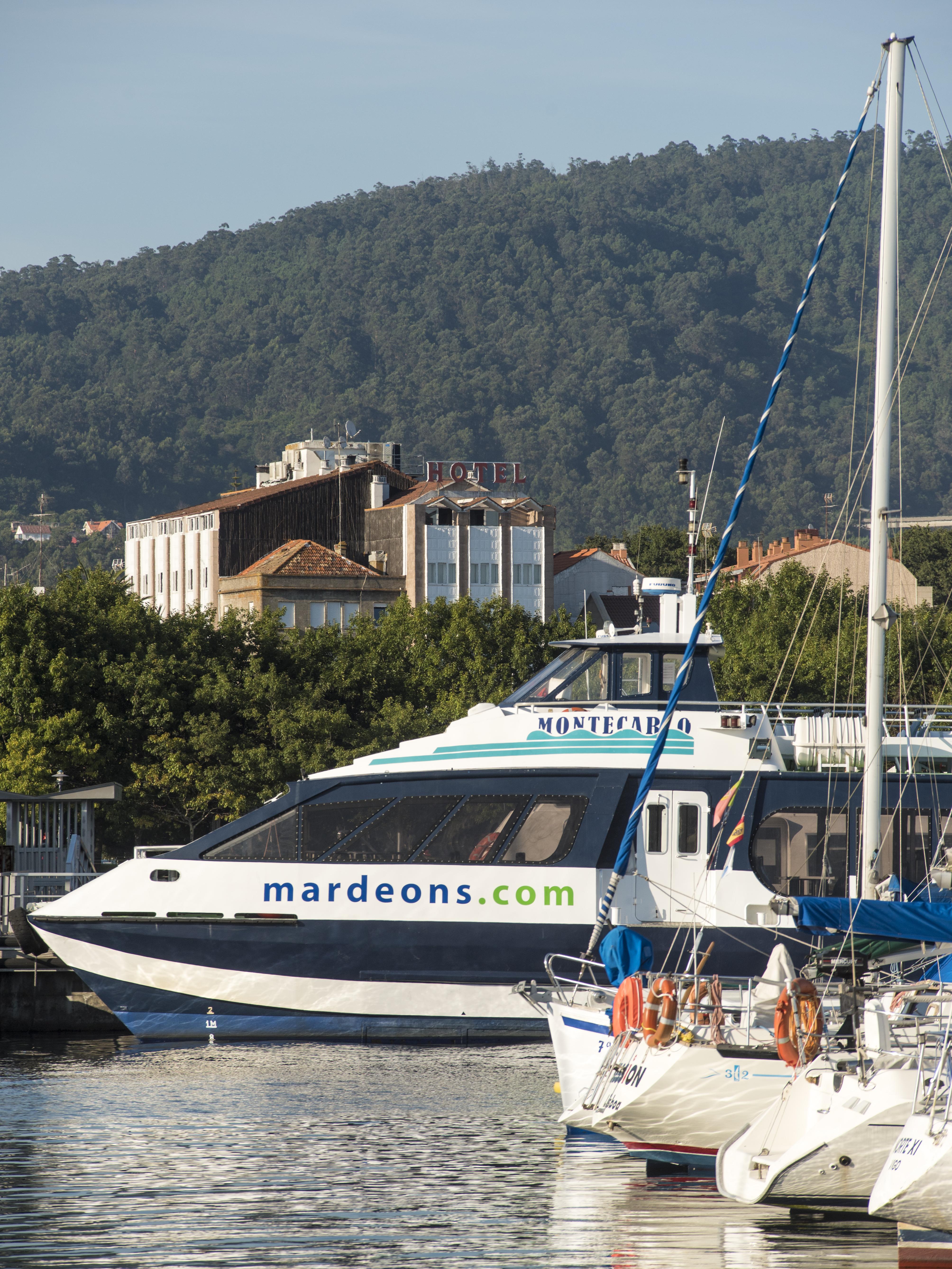 Hotel Airinos 3* Cangas do Morrazo Kültér fotó