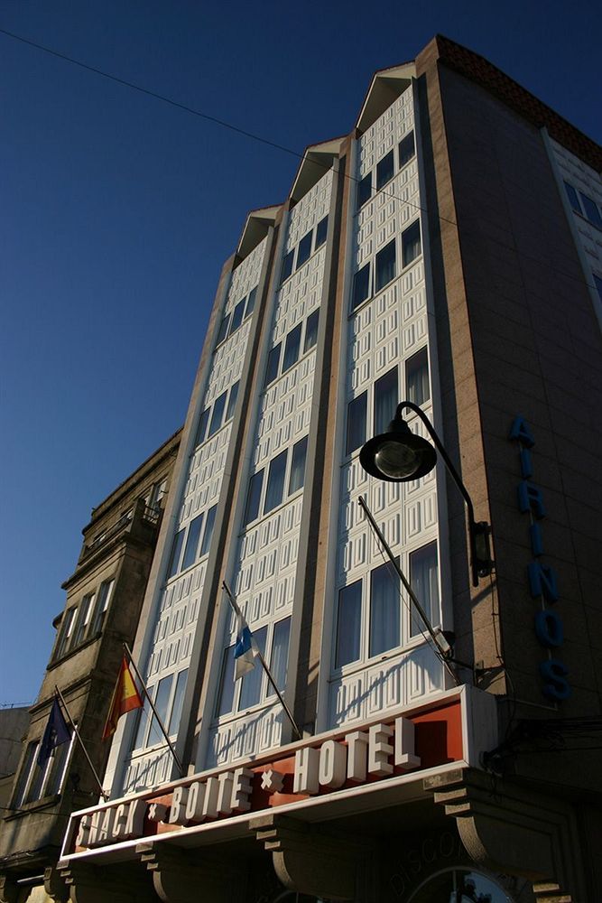 Hotel Airinos 3* Cangas do Morrazo Kültér fotó