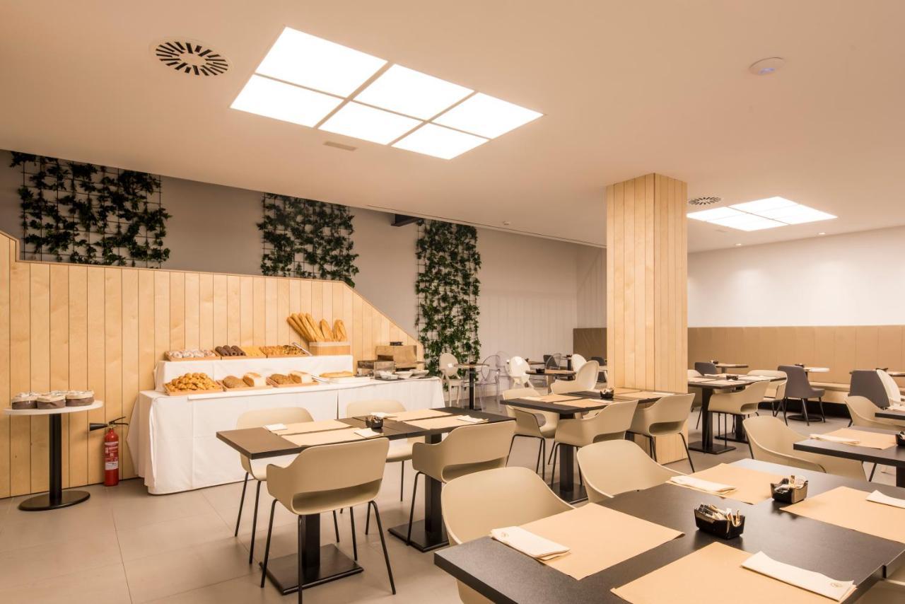 Hotel Airinos 3* Cangas do Morrazo Kültér fotó