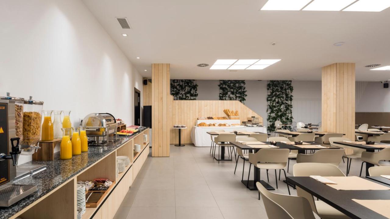 Hotel Airinos 3* Cangas do Morrazo Kültér fotó